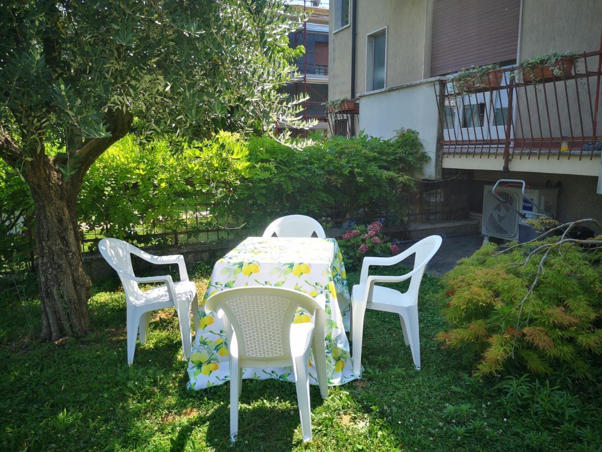 Apartament Ai Quattro Ulivi Peschiera del Garda Zewnętrze zdjęcie