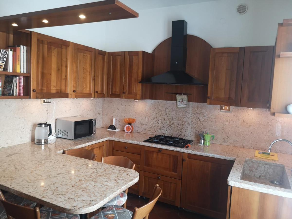 Apartament Ai Quattro Ulivi Peschiera del Garda Zewnętrze zdjęcie